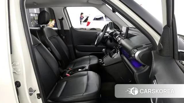 Hyundai Casper 2023 Белый из Кореи, фото 2