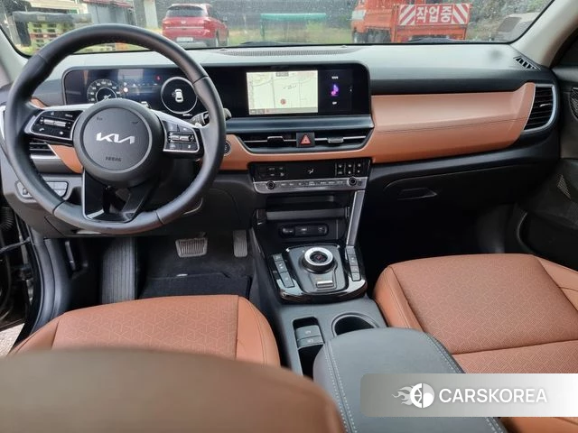 Kia The New Seltos 2023 Черный из Кореи, фото 2