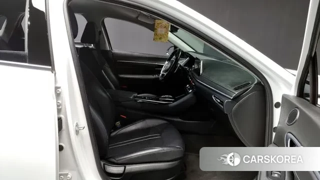 Hyundai Sonata (DN8) 2021 Белый из Кореи, фото 2