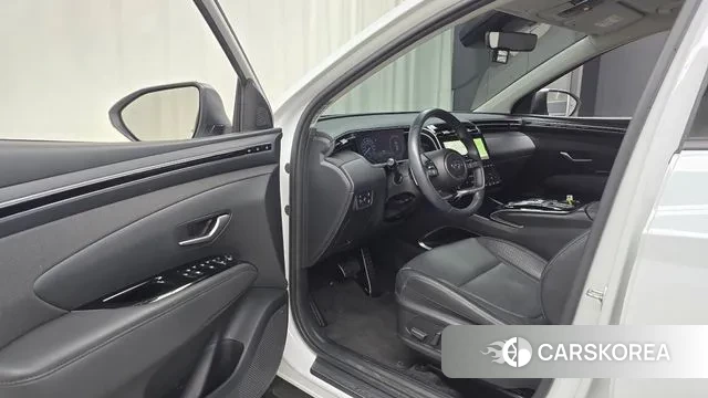 Hyundai Tucson Hybrid (NX4) 2023 Белый из Кореи, фото 2