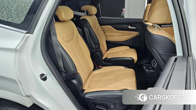 Hyundai The New Santa Fe 2022 Серебристо-серый из Кореи, фото 2