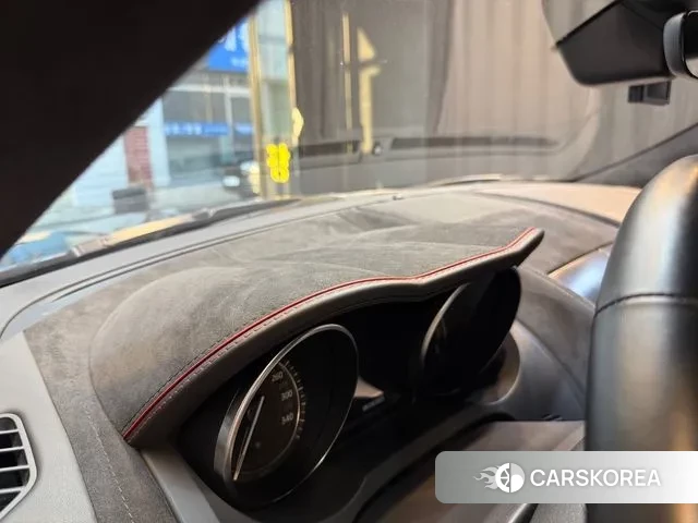 Jaguar F-TYPE 2019 Черный из Кореи, фото 2