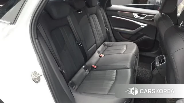 Audi A6 (C8) 2019 Белый из Кореи, фото 2