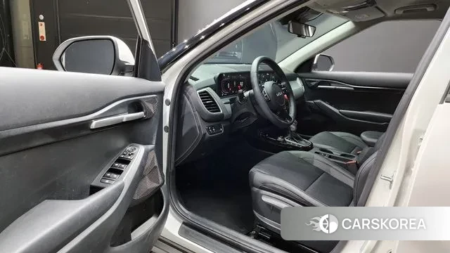 Kia The New Seltos 2023 Белый из Кореи, фото 2