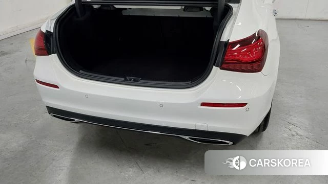 Mercedes-Benz A-Class W177 2025 Белый из Кореи, фото 2