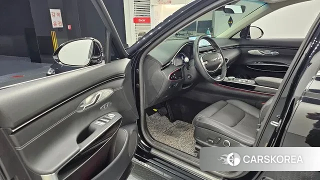 Genesis GV70 2024 Черный из Кореи, фото 2