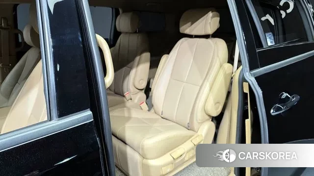 Kia The New Carnival 2020 Черный из Кореи, фото 2