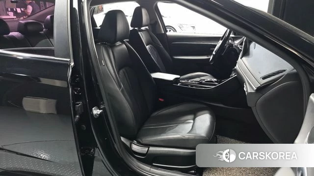 Hyundai Sonata (DN8) 2020 Черный из Кореи, фото 2