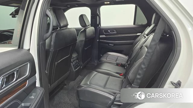 Ford Explorer 2018 Белый из Кореи, фото 2