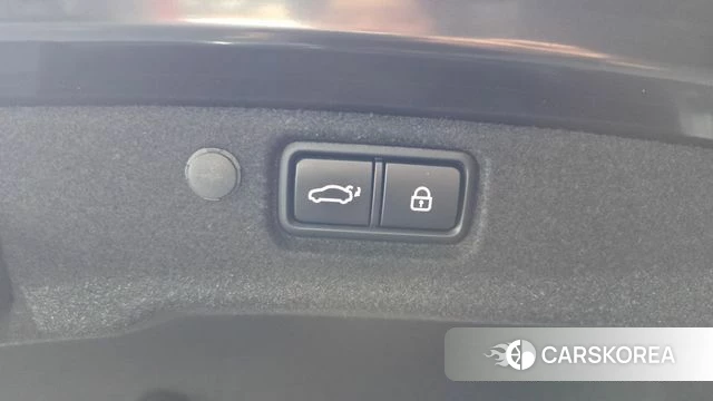 Kia K7 Premier 2019 Черный из Кореи, фото 2