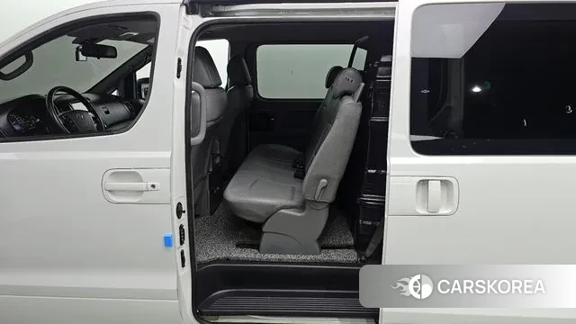 Hyundai The New Grand Starex 2020 Белый из Кореи, фото 2