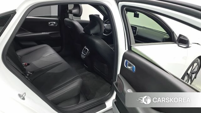 Hyundai Ionic 6 2022 Белый из Кореи, фото 2