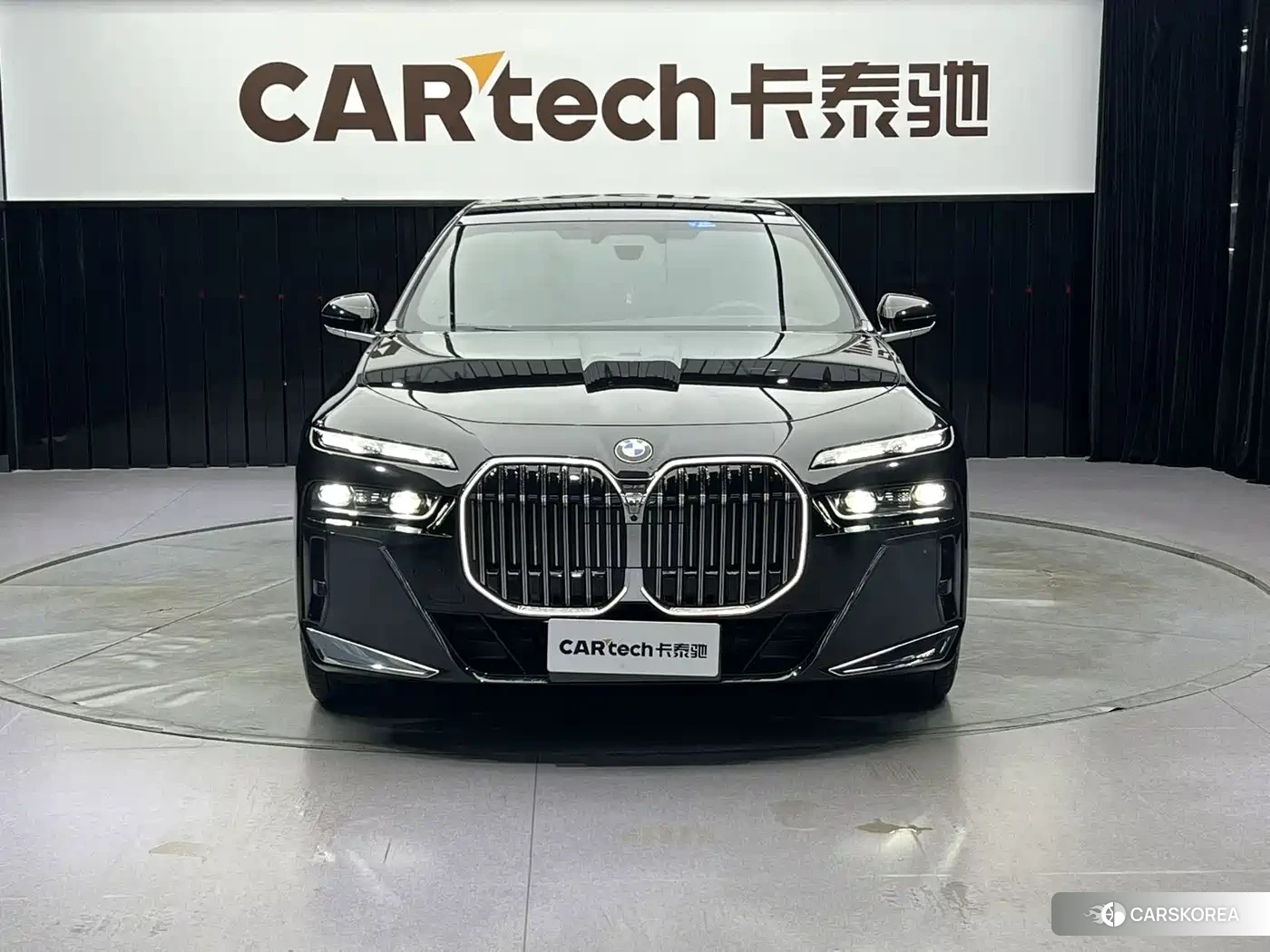 BMW 7 series 2024 Черный из Китая, фото 2