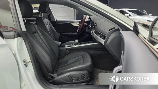 Audi A5 (F5) 2021 Белый из Кореи, фото 2