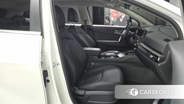 Kia The New Sportage 5th Generation 2025 Белый из Кореи, фото 2