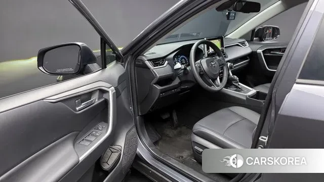 Toyota RAV4 5th Generation 2024 Серый из Кореи, фото 2