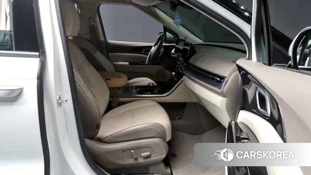 Kia Carnival 4th generation 2021 Белый из Кореи, фото 2