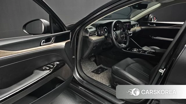 Kia K5 3rd generation 2022 Серый из Кореи, фото 2