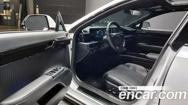 Hyundai Grandeur (GN7) id 2712042 из Кореи 2