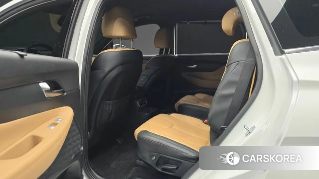 Hyundai The New Santa Fe 2023 Белый из Кореи, фото 2