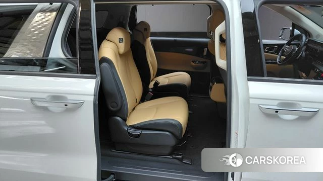 Kia Carnival 4th generation 2022 Белый из Кореи, фото 2