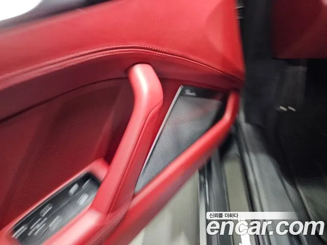 Porsche 911(992) id 2715267 из Кореи 2