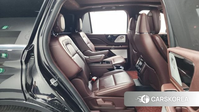 Lincoln Aviator 2nd generation 2020 Черный из Кореи, фото 2