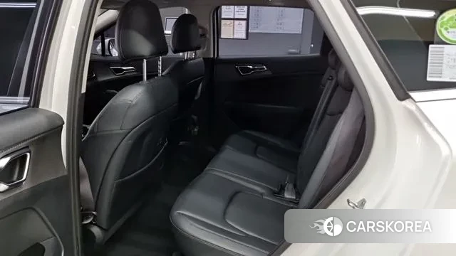 Kia Sportage 5th Generation 2021 Белый из Кореи, фото 2