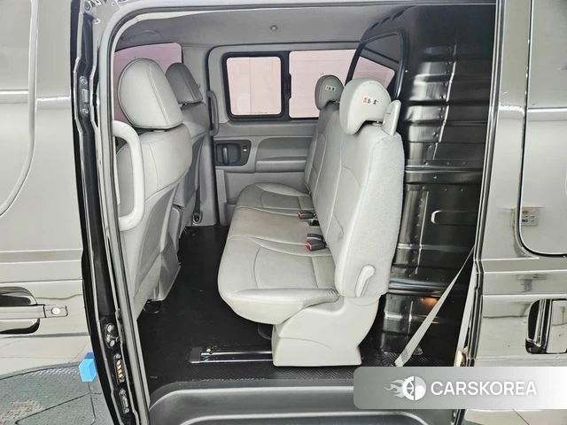 Hyundai The New Grand Starex 2019 Черный из Кореи, фото 2