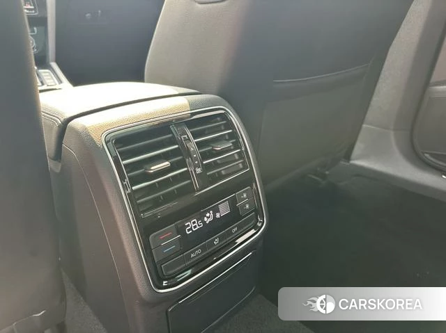 Volkswagen Magotan 2019 Черный из Китая, фото 2