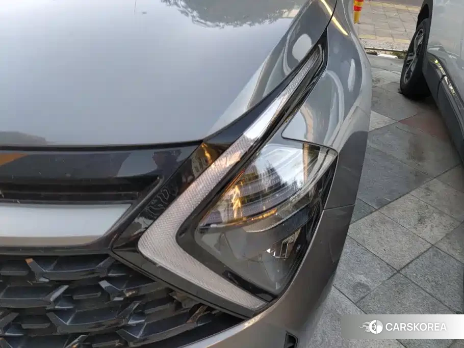 Kia Sportage 2024 Silver/gray из Китая, фото 3