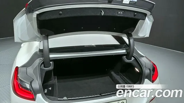 BMW 8 Series (G15) id 2705578 из Кореи 2