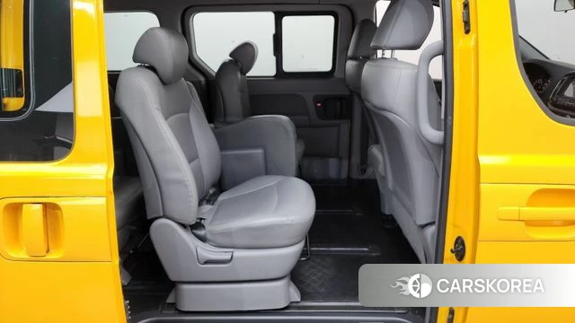 Hyundai The New Grand Starex 2021 Желтый из Кореи, фото 2