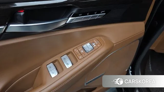 Genesis G90 2019 Черный из Кореи, фото 2
