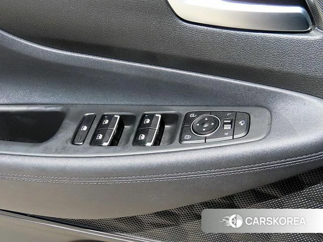 Hyundai The New Santa Fe 2021 Белый из Кореи, фото 2