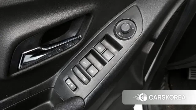 Chevrolet (GM Daewoo) The New Trax 2019 Белый из Кореи, фото 2