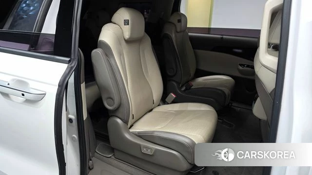 Kia Carnival 4th generation 2021 Белый из Кореи, фото 2