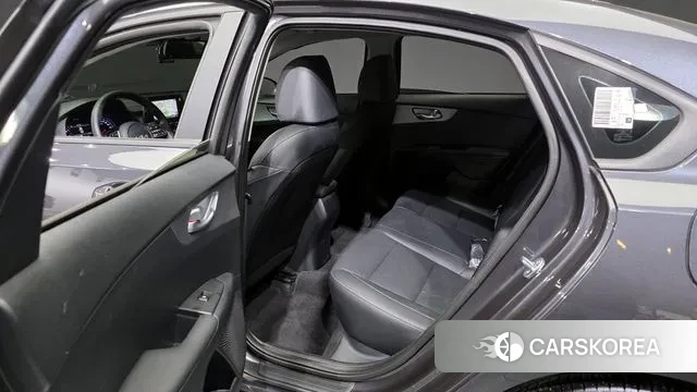 Kia The New K3 2nd generation 2023 Серый из Кореи, фото 2