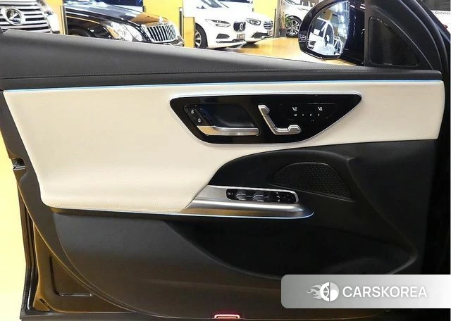 Mercedes-Benz E-Class W214 2024 Черный из Кореи, фото 2
