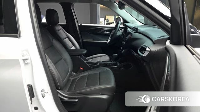 Chevrolet (GM Daewoo) Trailblazer 2020 Белый из Кореи, фото 2