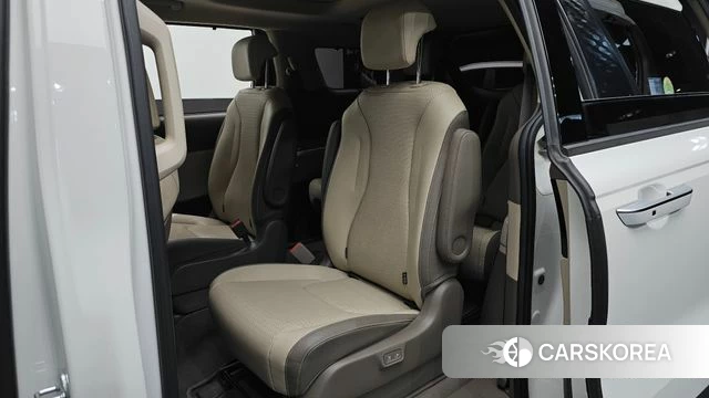 Kia Carnival 4th generation 2020 Белый из Кореи, фото 2