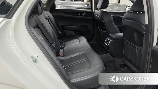 Kia K5 3rd generation 2022 Белый из Кореи, фото 2
