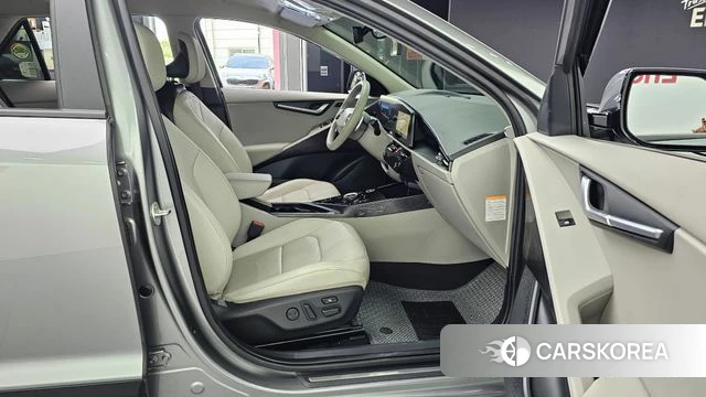 Kia Di All New Niro EV 2023 Серебристо-серый из Кореи, фото 2