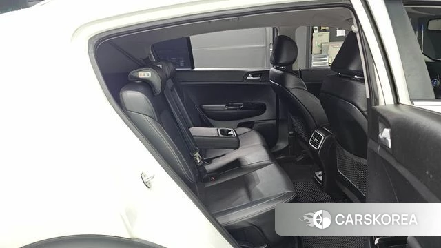 Kia Sportage 4th Generation 2018 Белый из Кореи, фото 2