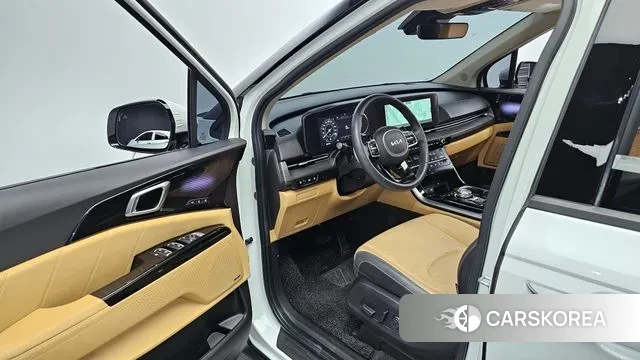 Kia Carnival 4th generation 2023 Белый из Кореи, фото 2