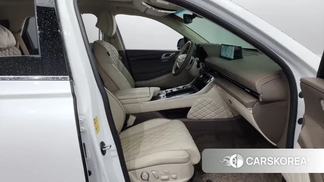 Genesis GV80 2023 Белый из Кореи, фото 2