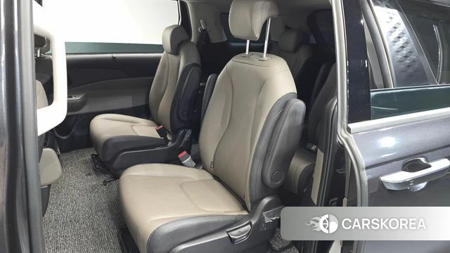 Kia The New Carnival 4th Generation 2024 Черный из Кореи, фото 2