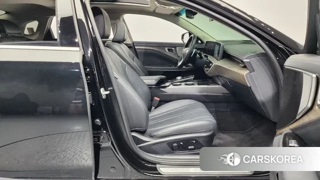 Kia K8 2022 Черный из Кореи, фото 2