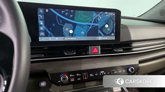 Kia The New Carnival 4th Generation 2025 Белый из Кореи, фото 2