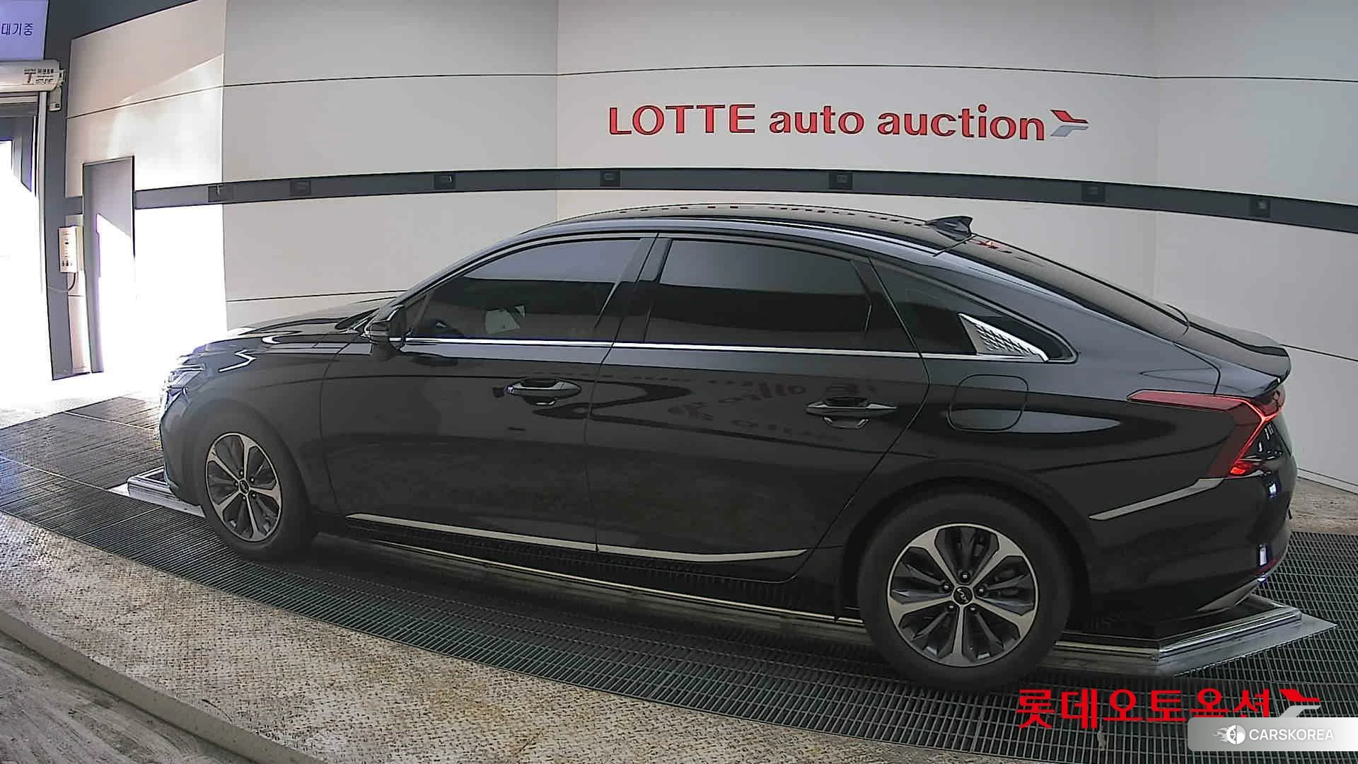 Kia K8 Hybrid 2023 Черный из Кореи, фото 2